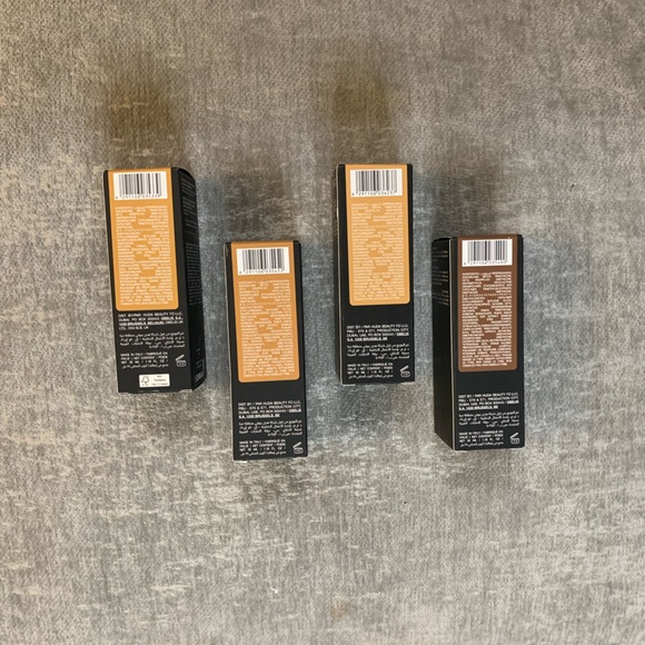 NEW! HUDA BEAUTY #FauxFilter Luminous Matte Foundation HOT FUDGE 550R - Picture 6 of 6